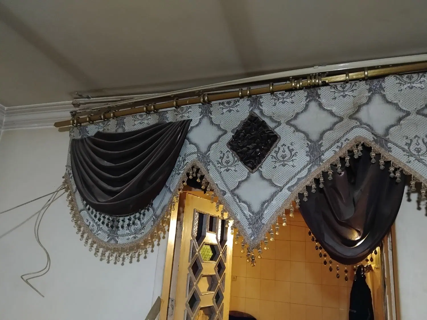 پرده|پرده، رانر، رومیزی|مشهد, هفت تیر (نه دره)|دیوار
