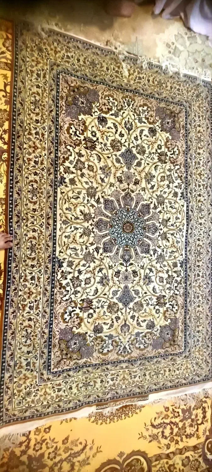فرش دستباف اصفهان 4متری|فرش|تهران, امانیه|دیوار