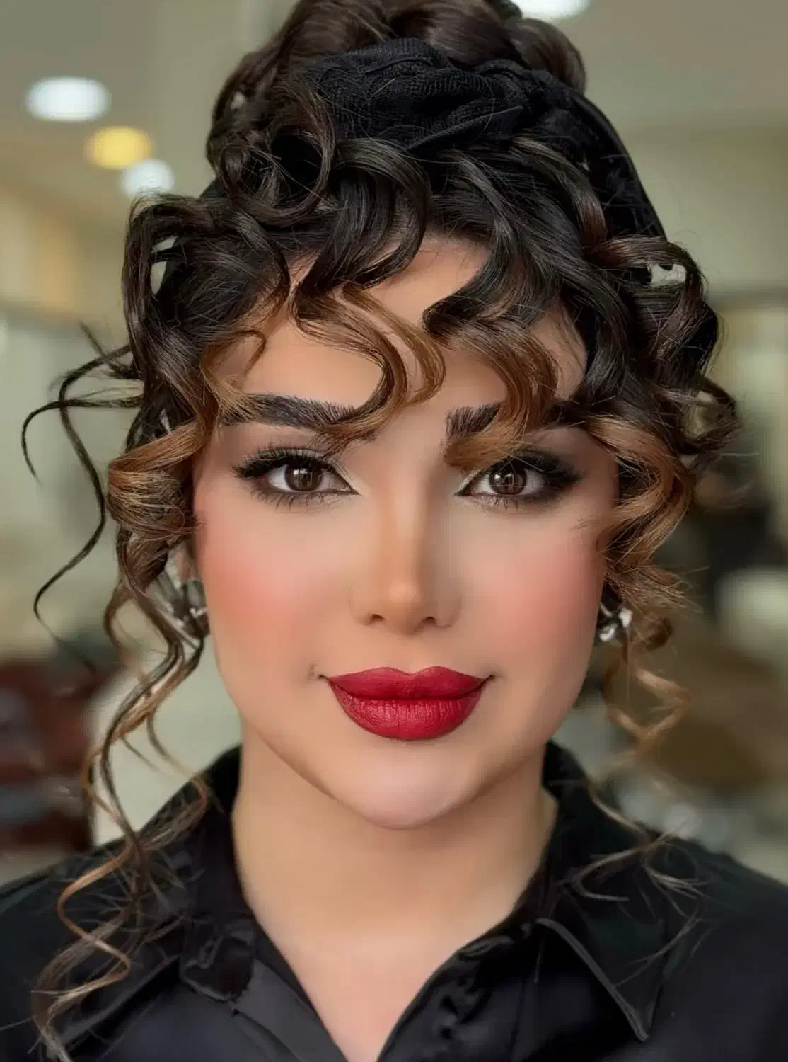 اموزش صفر تا صد میکاپ عروس|خدمات آموزشی|مشهد, حسینآباد|دیوار