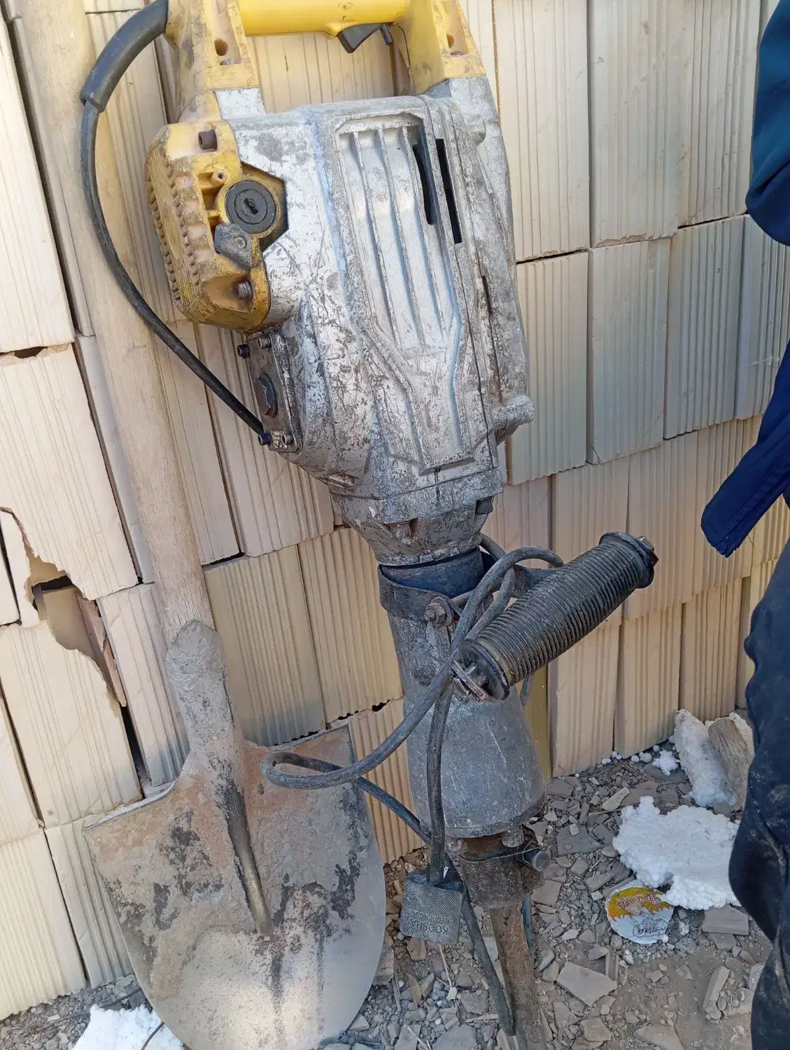 حفر چاه|خدمات پیشه و مهارت|ابهر, |دیوار