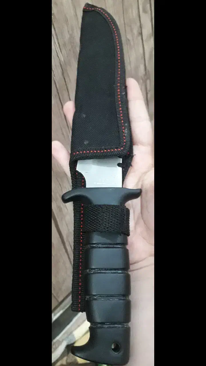 ۲عدد چاقوی سفری وشکاری کلمبیا و شورش اصل و نو|کوهنوردی و کمپینگ|دهلران, |دیوار