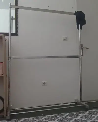 رگال استیل|بندرخت و رخت‌آویز|مشهد, نیروی هوایی|دیوار