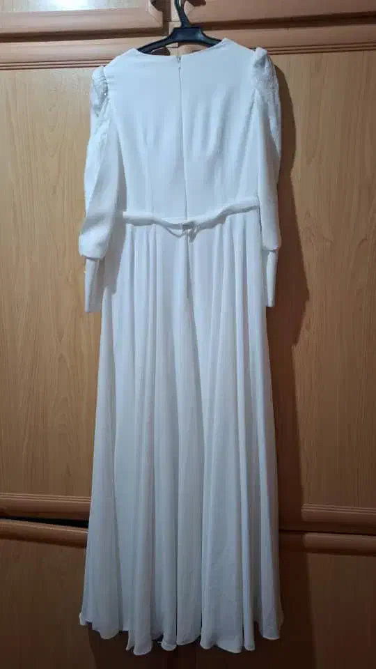 لباس مجلسی|لباس|ایلام, |دیوار