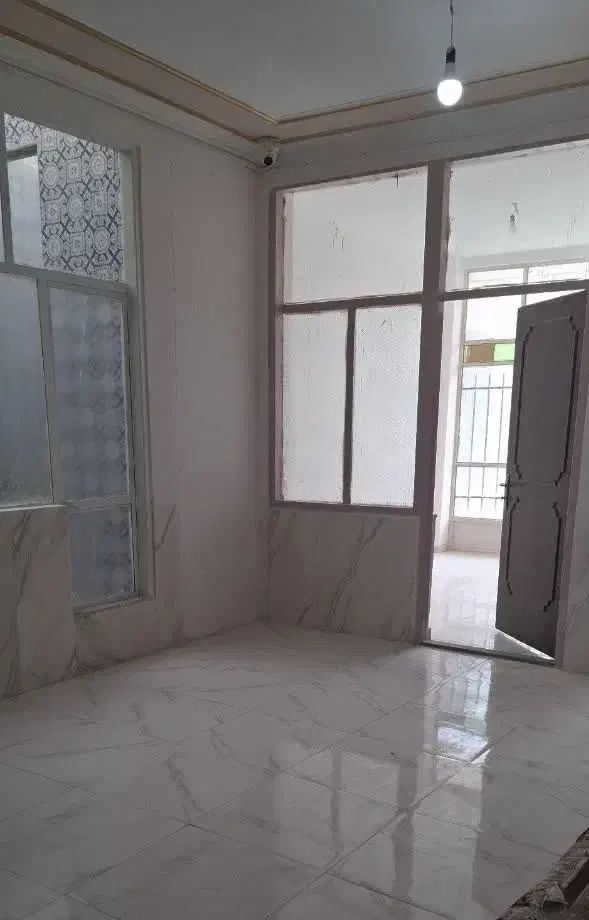 ملک اداری در خیابان اصلی مناسب برای آموزشگاه وشرکت|اجارهٔ دفتر کار، اتاق اداری، مطب|یزد, |دیوار