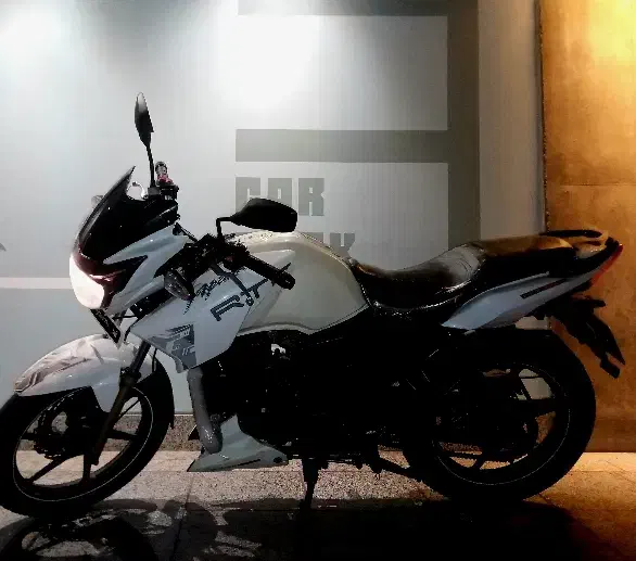 آپاچی 93مدل 180|موتورسیکلت|تهران, شهرک شهید رجایی (کوی نوبنیاد)|دیوار