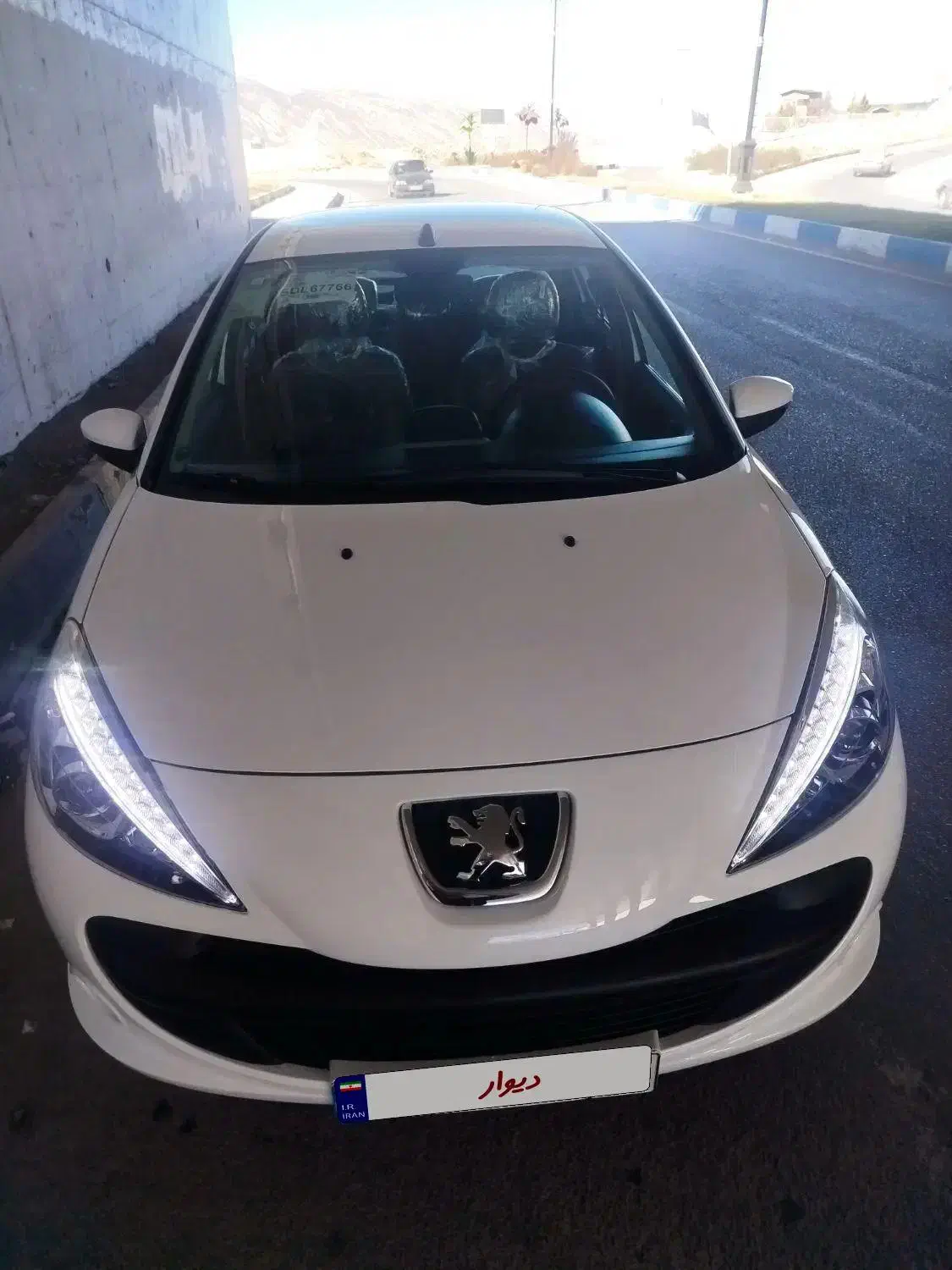 پژو ۲۰۷|خودرو سواری و وانت|ایلام, |دیوار