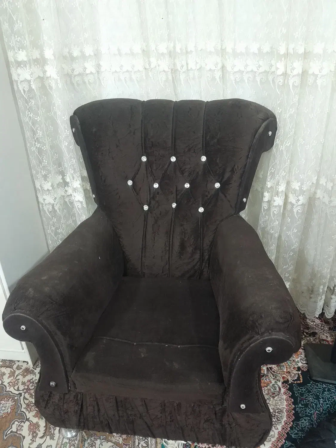 مبل ۷ نفر|مبلمان خانگی و میز عسلی|زبرخان, |دیوار