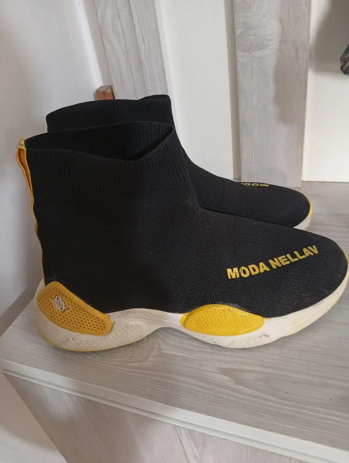 لباس پانچ کاملا نو.کفش کاملا کش|لباس|دامغان, |دیوار