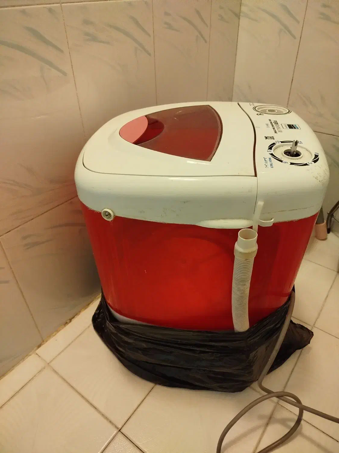 لباسشویی کودک|ماشین لباسشویی و خشک‌کن لباس|بروجرد, |دیوار