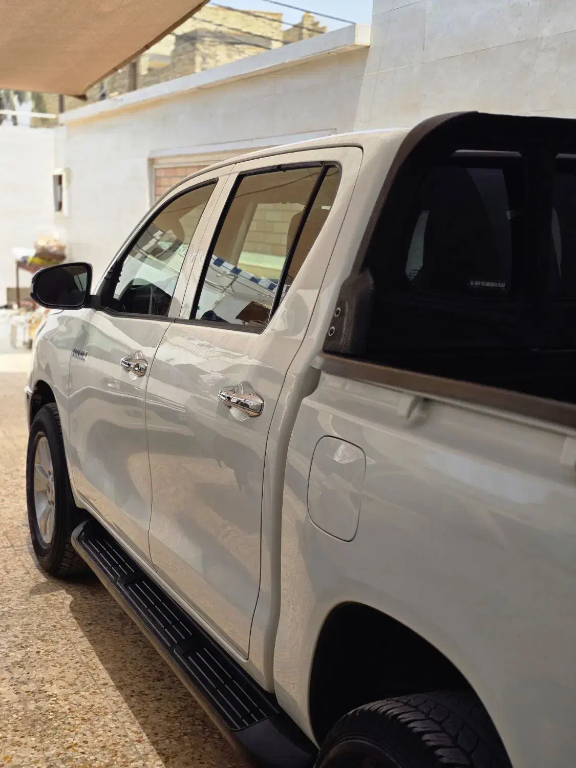 تویوتا هایلوکس ۲۰۱۷ نیمه فول|خودرو سواری و وانت|اهواز, اهواز|دیوار