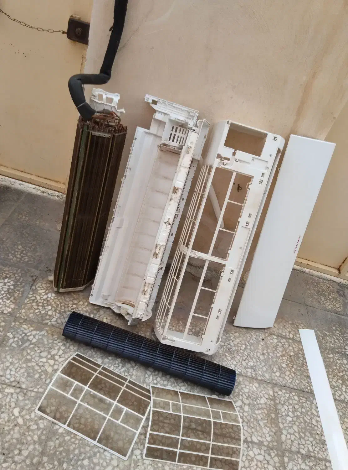 نصب و سرویس و تعمیرات کولرهای اسپلیت|خدمات پیشه و مهارت|برازجان, |دیوار