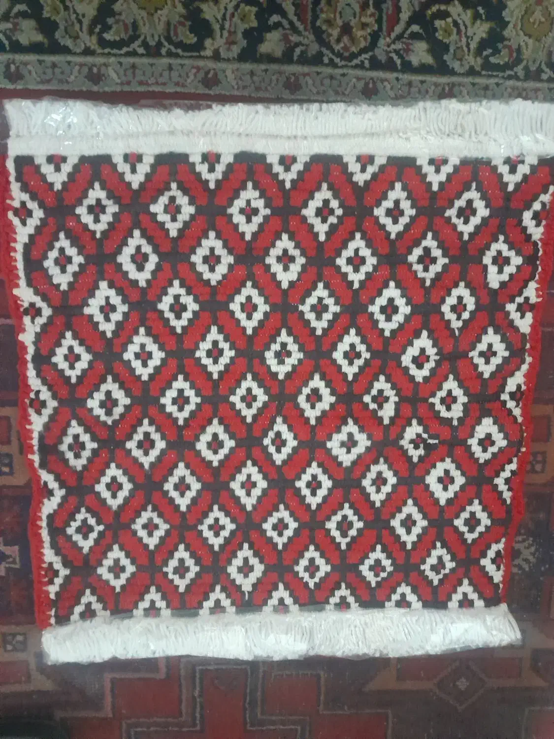 پادری دستبافت|پادری|شهریار, شهرک وائین|دیوار