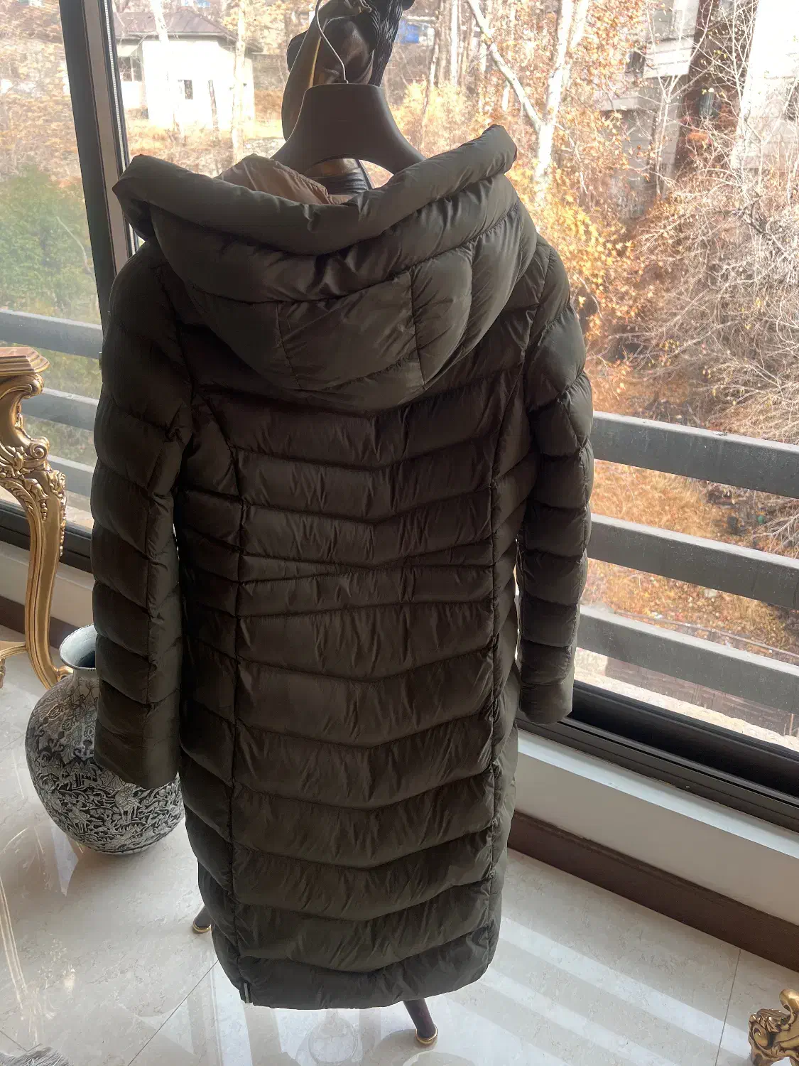 بارانی آلمانی اصلkhuioنونو|لباس|تهران, جماران (نیاوران)|دیوار