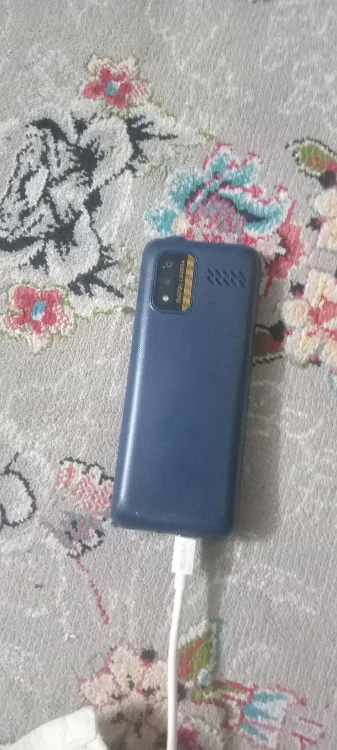 گوشی ساده H-mobile|موبایل|مشهد, فاطمیه|دیوار