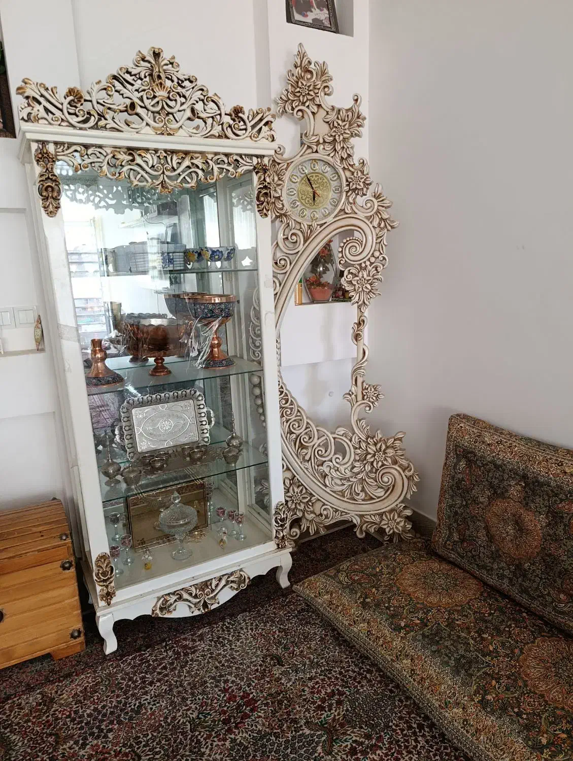 ساعت ایستاده و گنجه هر دو قیمت مقطوع۳میلیون تومان|بوفه، ویترین، کنسول|رفسنجان, |دیوار