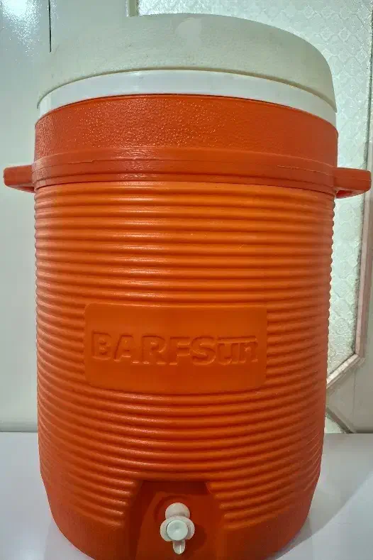 کلمن  بزرگ ۴۰ لیتری|ظروف نگهدارنده، پلاستیکی، یک‌بارمصرف|قم, ولیعصر|دیوار