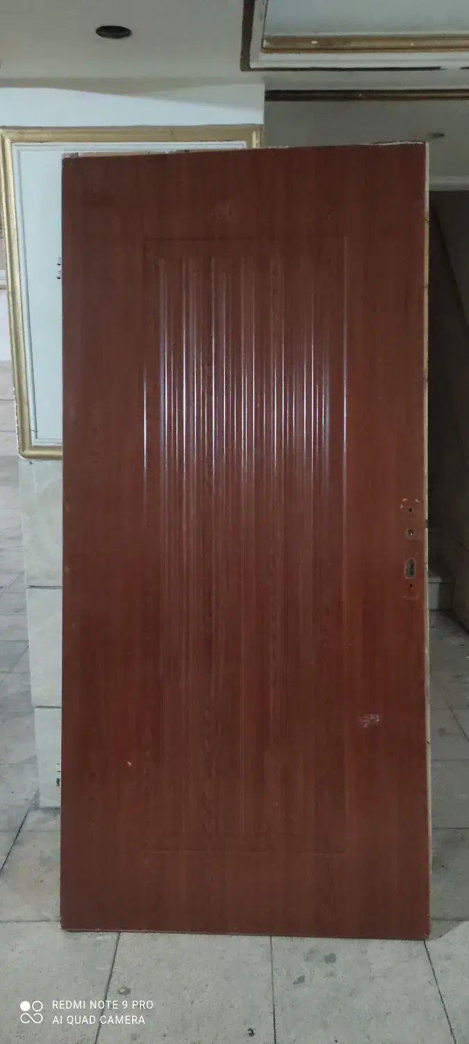 درب ورودی اپارتمان|مصالح و تجهیزات ساختمان|قرچک, شهرک الحدید|دیوار