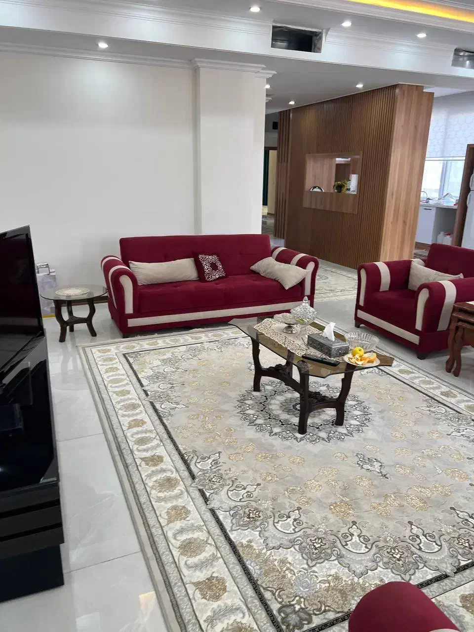 ۲۲۰ متری تک واحدی با ویو استخر لاهیجان موقعیت خاص|فروش آپارتمان|لاهیجان, شیخ زاهد|دیوار