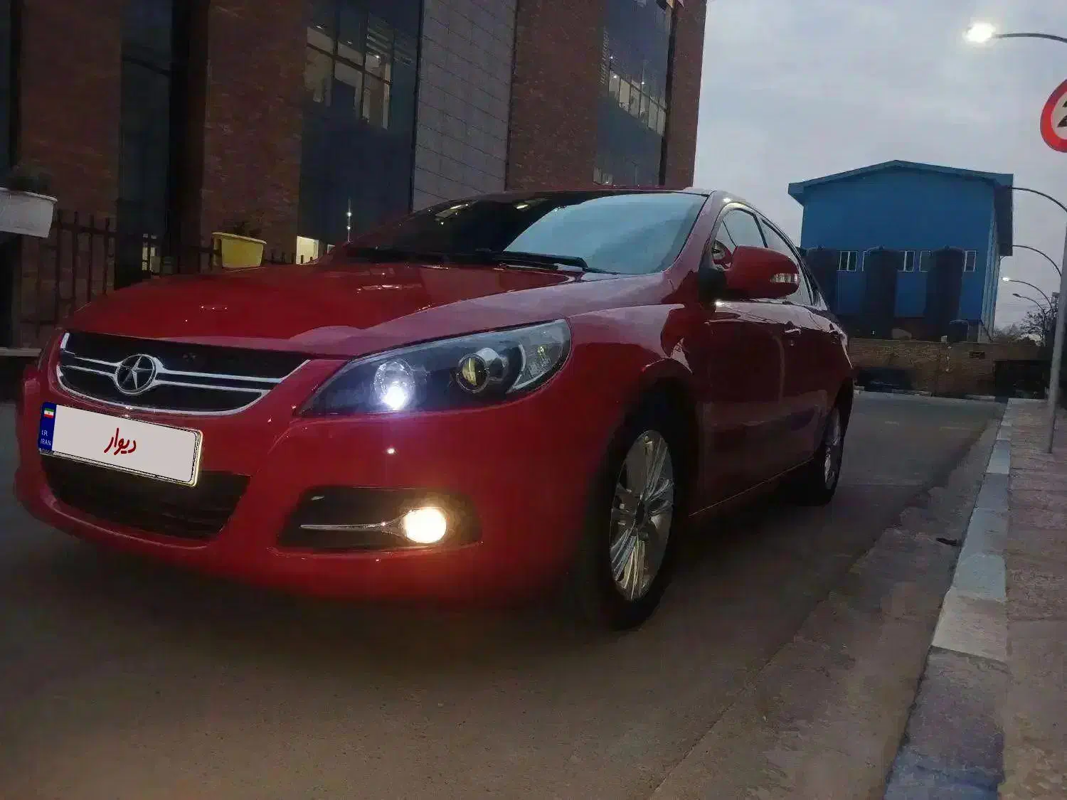 جک j5 اتومات .رنگ خاص|خودرو سواری و وانت|تهران, پونک|دیوار