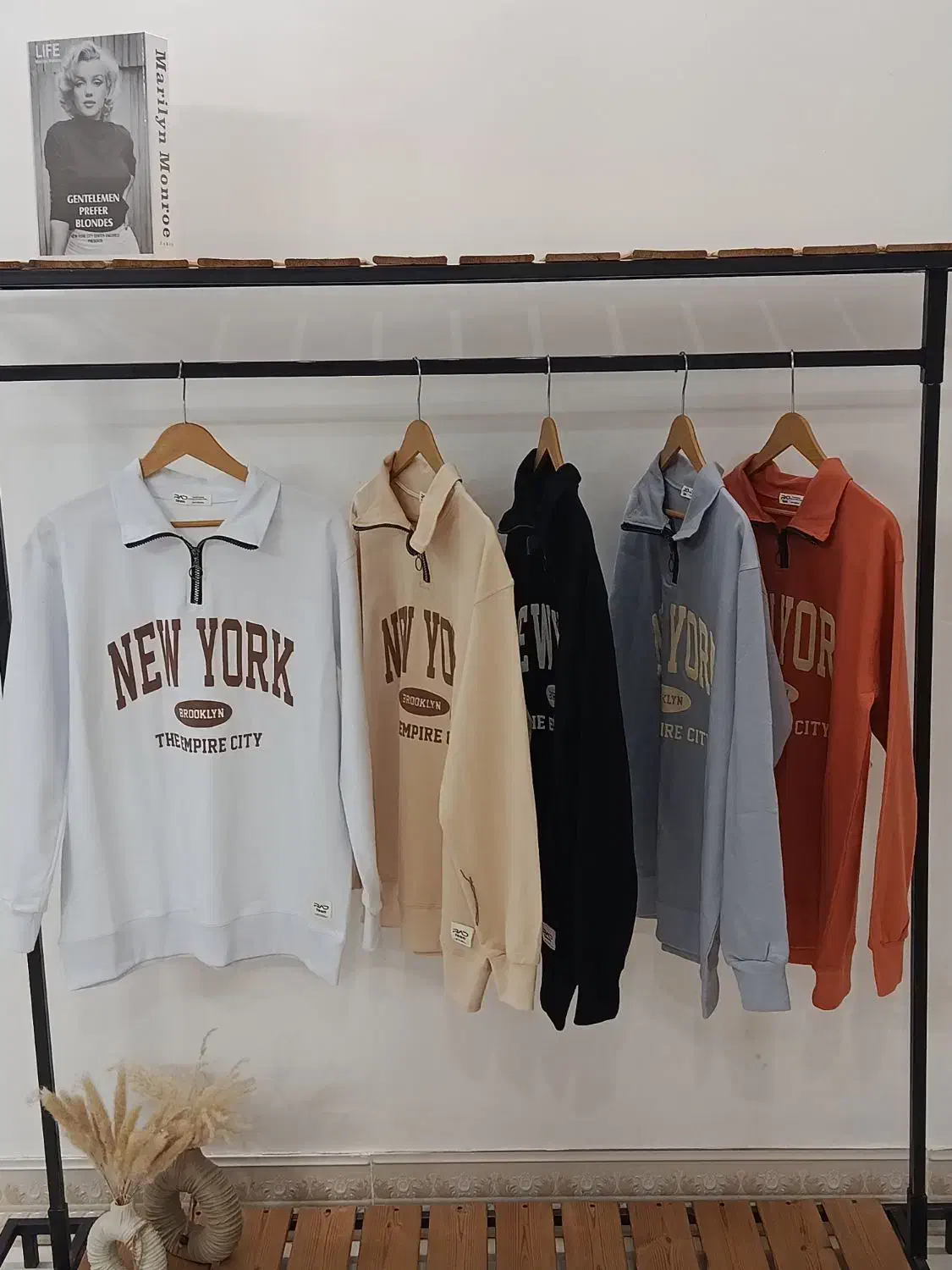 تخفیفات ویژه لباس پاییزه به مناسبت روز مادر|لباس|قم, نیروگاه|دیوار