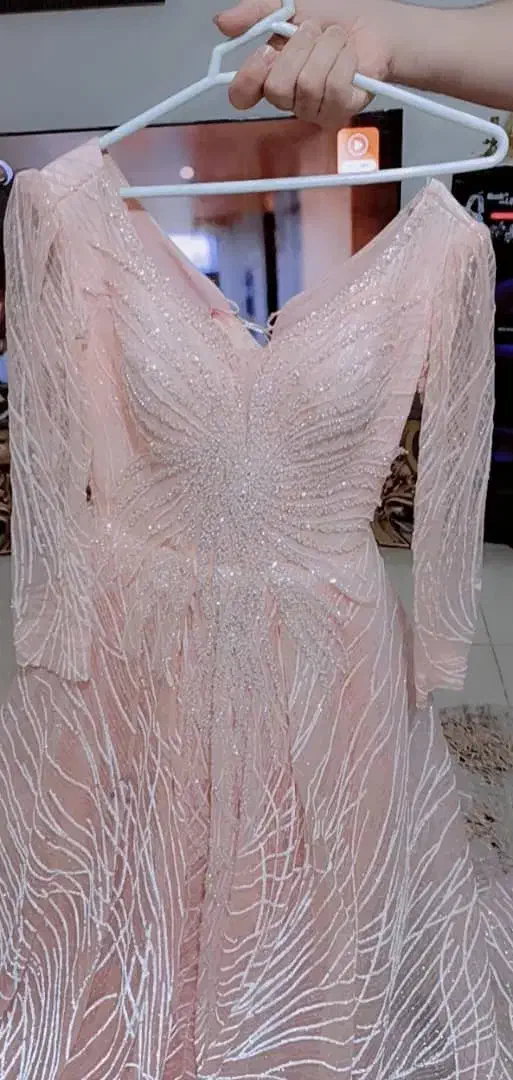 لباس عروس 3عد یکجا|لباس|کومله, |دیوار