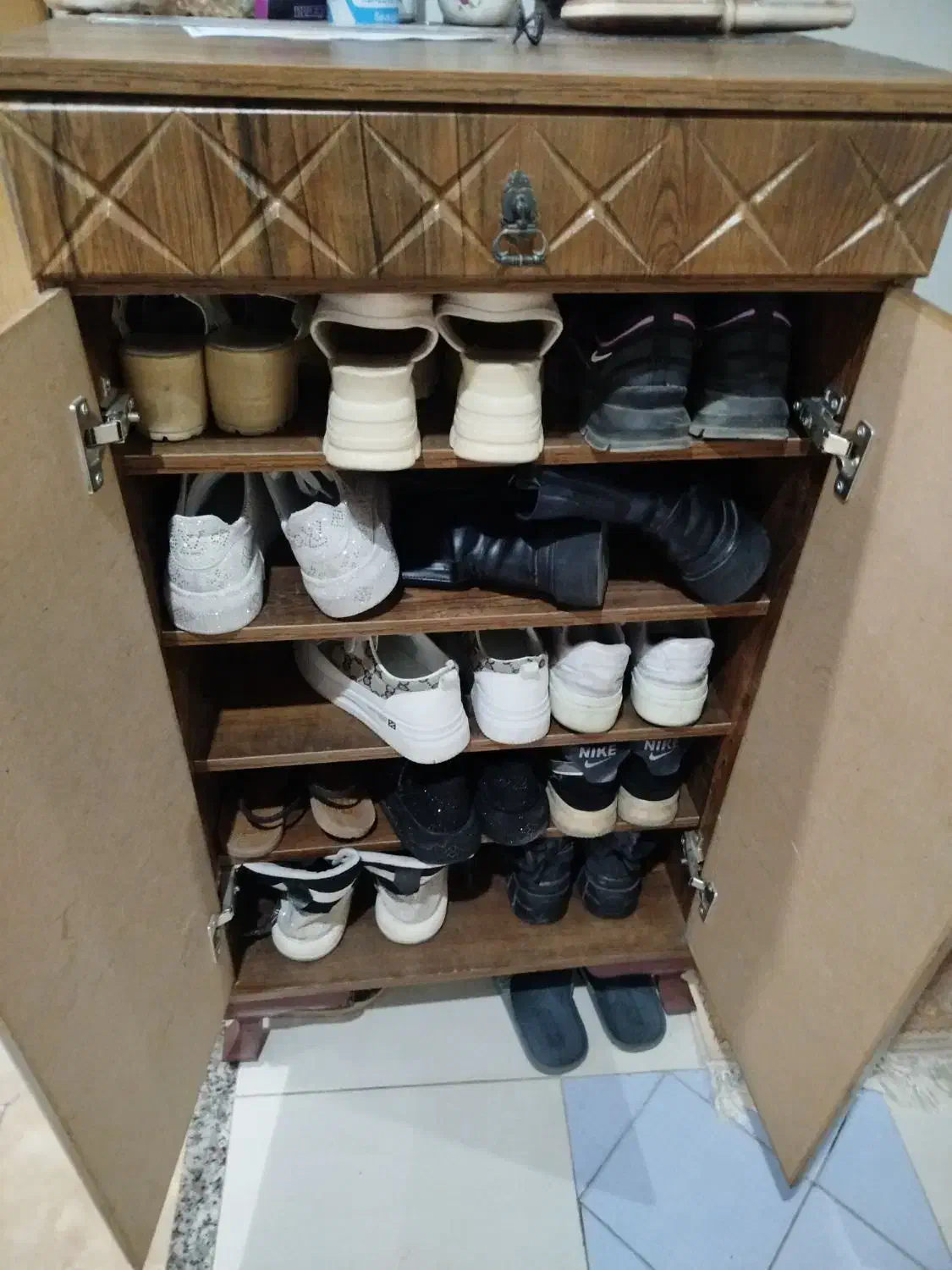 جا کفشی کاملا سالم|جاکفشی، کمد، دراور|فردیس, شهرک سپاه|دیوار