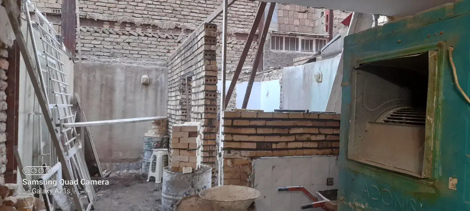 تخریب کاشی کاری سنگکاری بنایی|خدمات پیشه و مهارت|مشهد, احمدآباد|دیوار