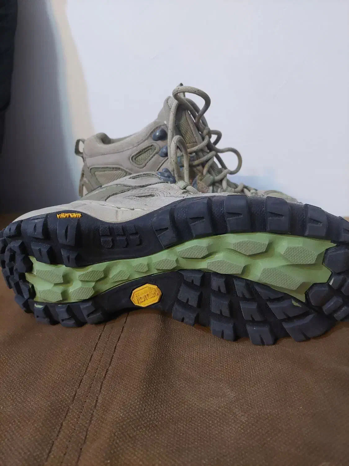 کفش کوهنوردی استوک|کیف، کفش، کمربند|نیشابور, بلوار گلها|دیوار