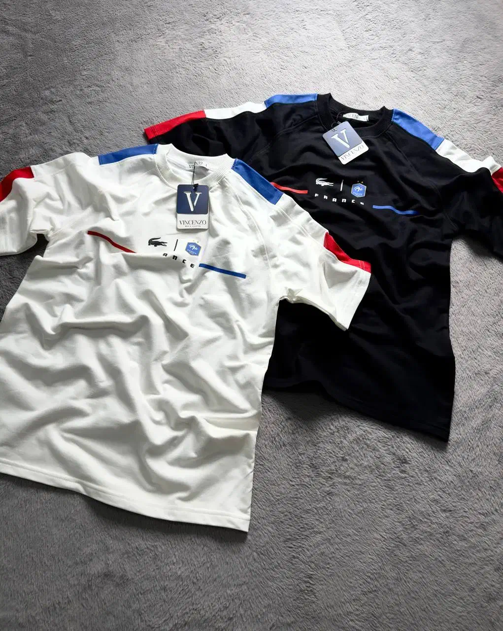 لباس|لباس|زرندیه, |دیوار