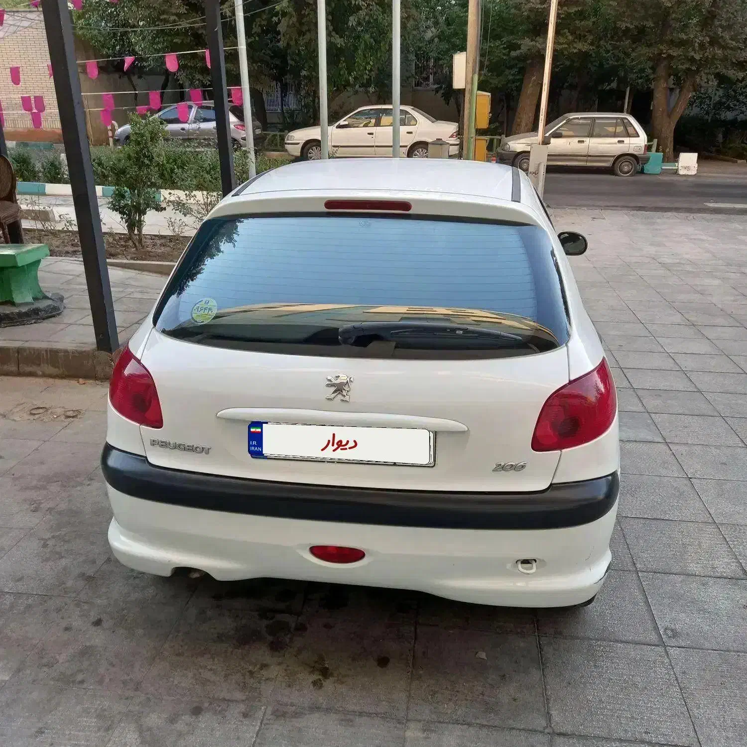 پژو ۲۰۶تیپ۲  مدل۹۸|خودرو سواری و وانت|پاکدشت, حصار امیر|دیوار