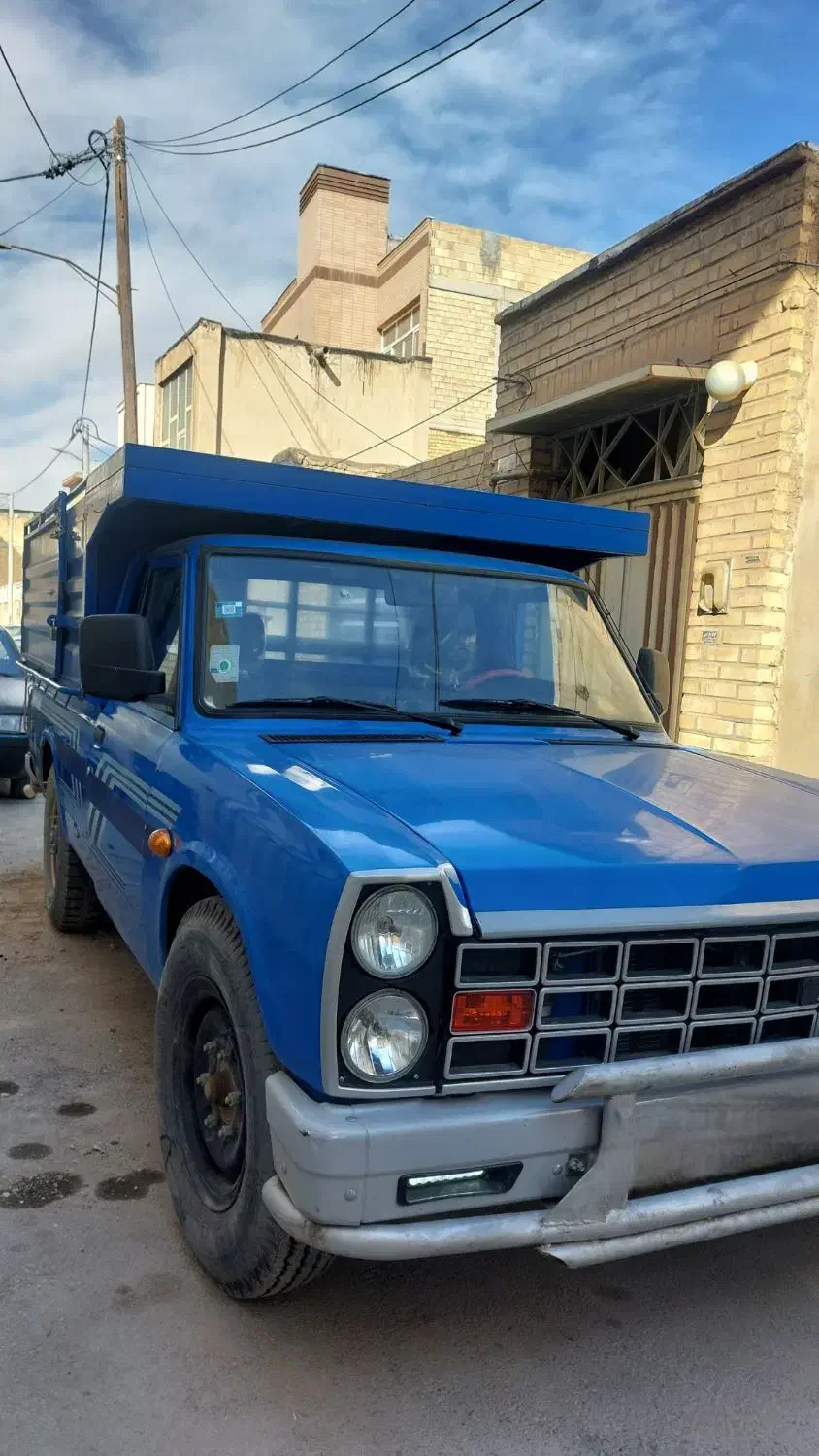 فروش یک دستگاه نیسان آبی|خودرو سواری و وانت|مبارکه, |دیوار