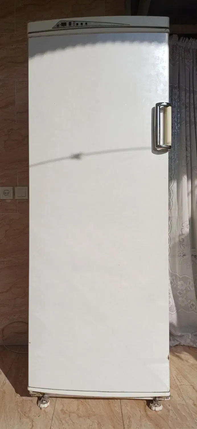 یخچال تمام فریزر|یخچال و فریزر|گرگان, |دیوار