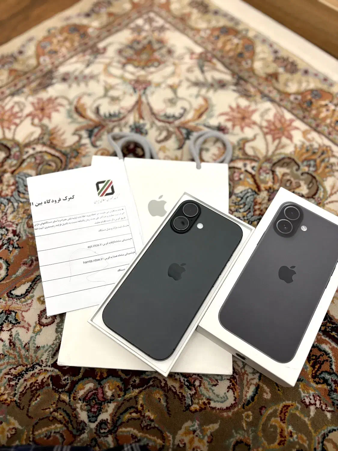 iphone 17 normal 256G Ae ثبت شده نامبر امارات esim|موبایل|تهران, تهرانپارس شرقی|دیوار