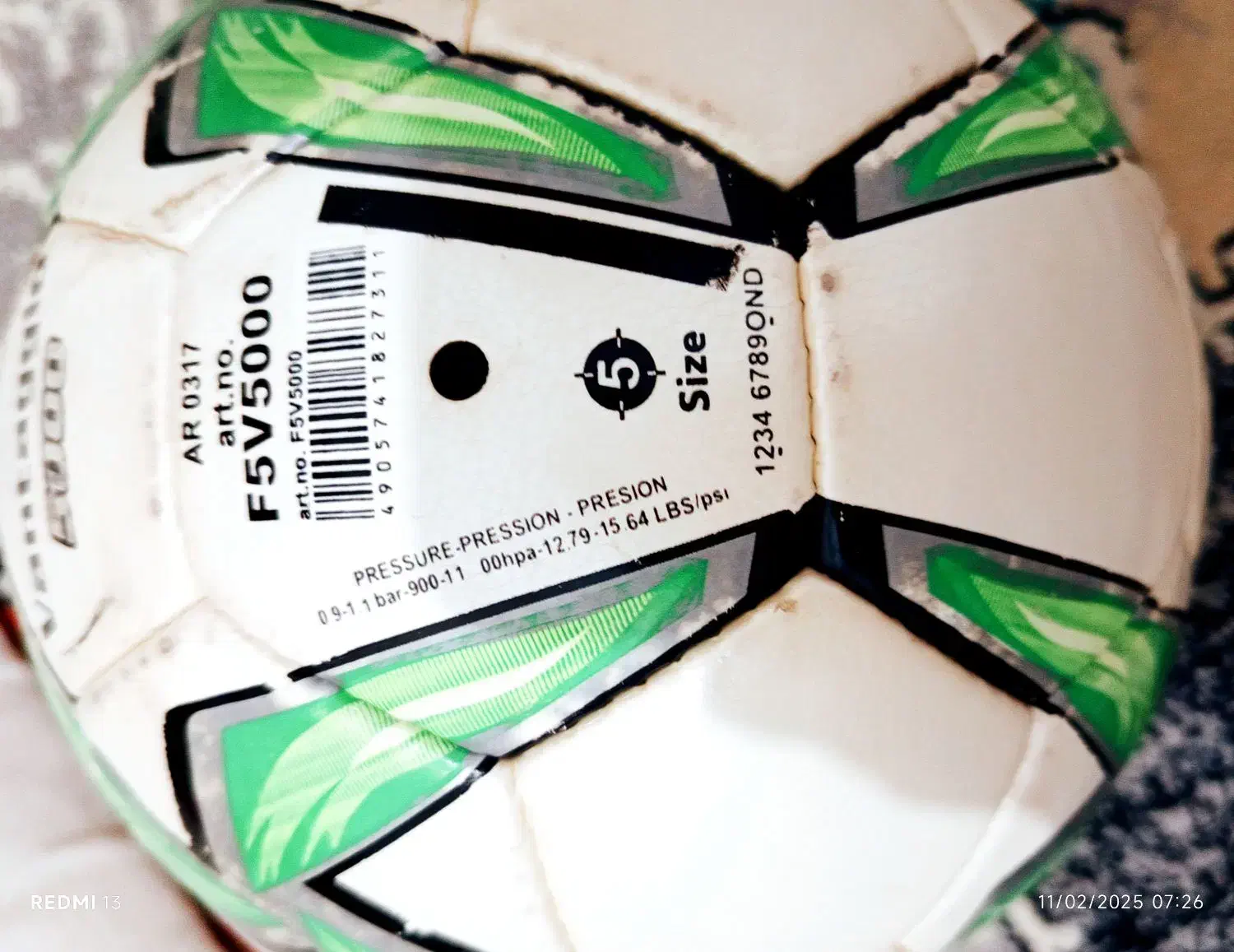 توپ فوتبال چمنی درحد|تجهیزات ورزشی|تهران, فلسطین (میدان انقلاب)|دیوار