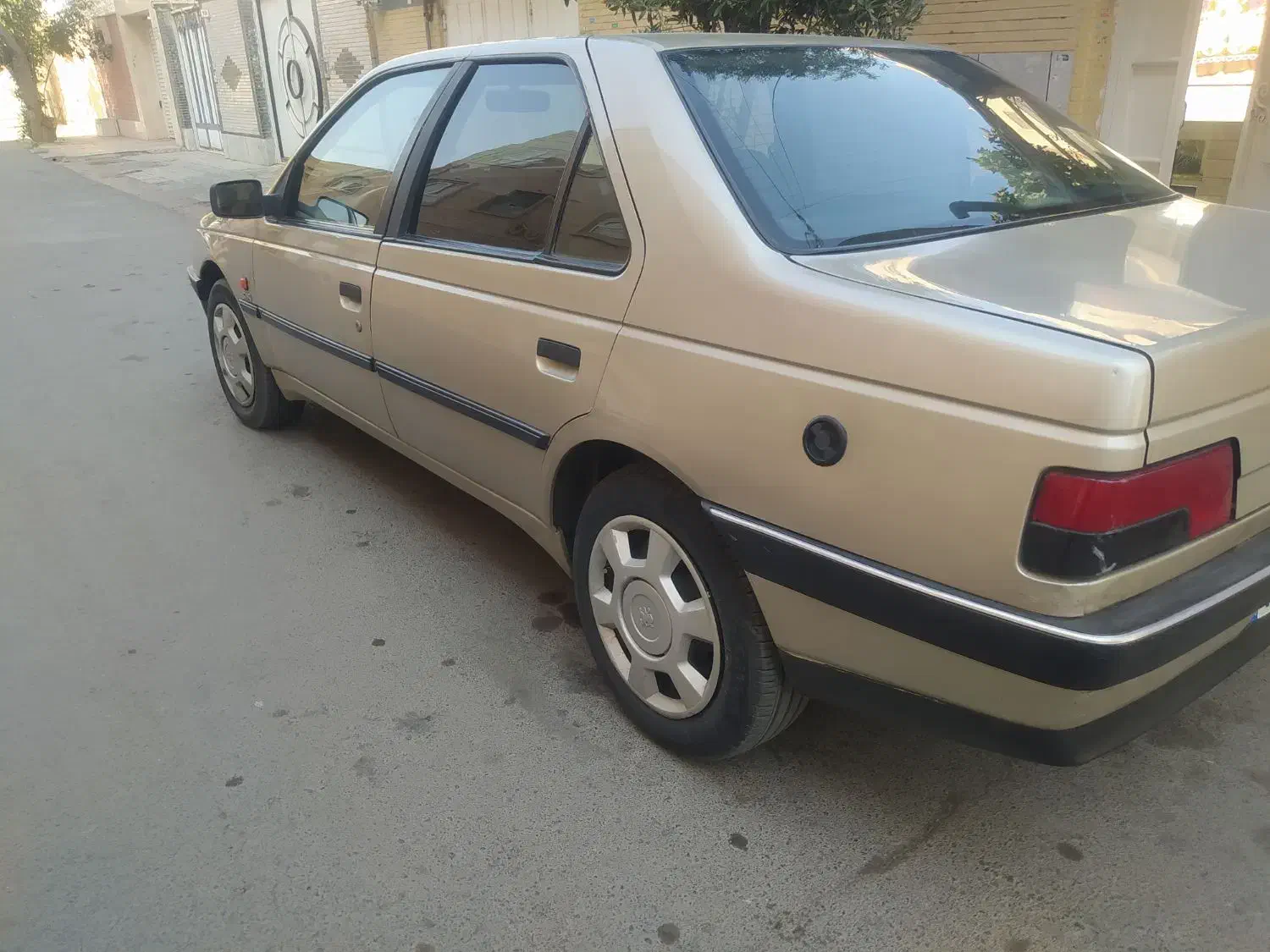 پژو 405دوگانه کارخانه تمیز کم کار|خودرو سواری و وانت|شاهین‌شهر, عطار|دیوار