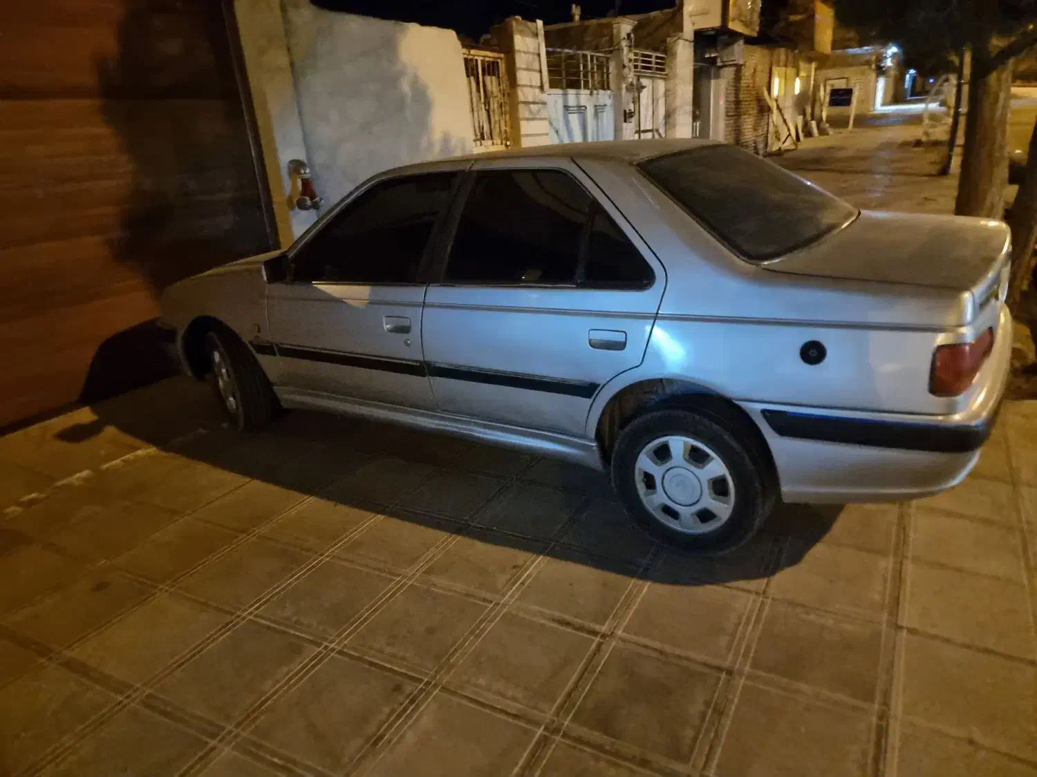 پژوپارس مدل۸۵|خودرو سواری و وانت|قائن, |دیوار