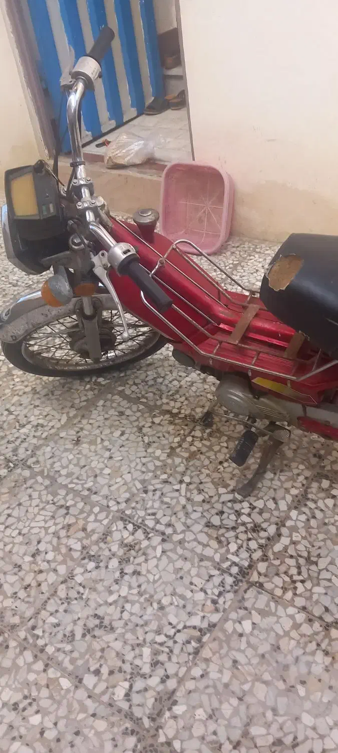 هوندا۷۰فروشی|موتورسیکلت|ساری, |دیوار