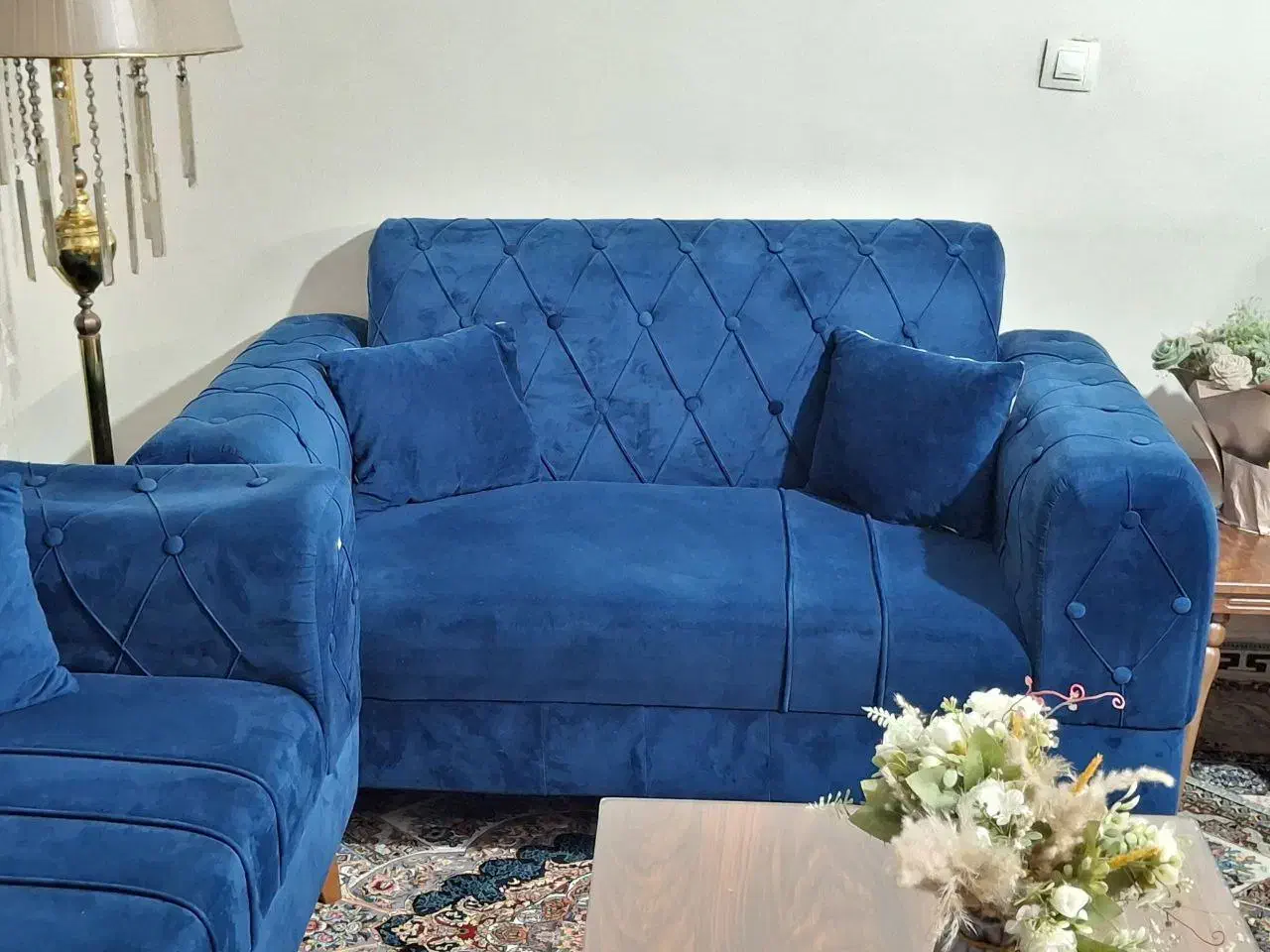 مبل چستر ۷ نفره همراه با میز ناهار خوری ۴نفره|مبلمان خانگی و میز عسلی|تهران, شهرک گلها|دیوار