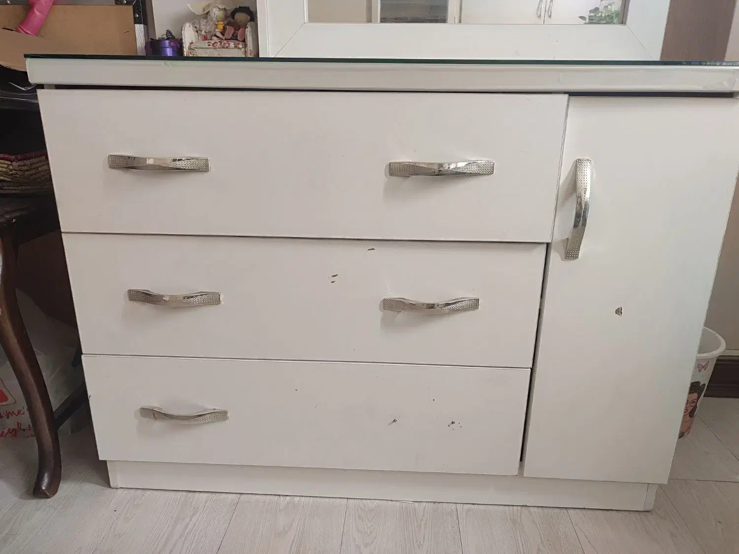 دراور|جاکفشی، کمد، دراور|اهواز, کوروش|دیوار