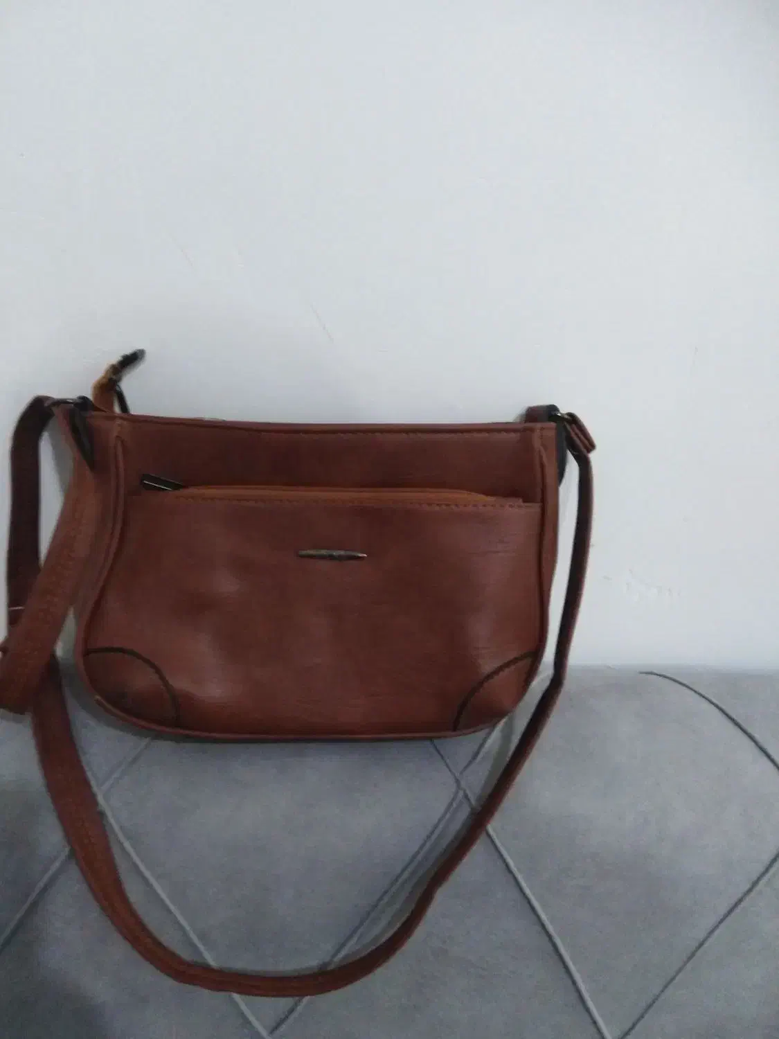 نیم پوت وکیف|کیف، کفش، کمربند|مهاباد (آذربایجان غربی), |دیوار