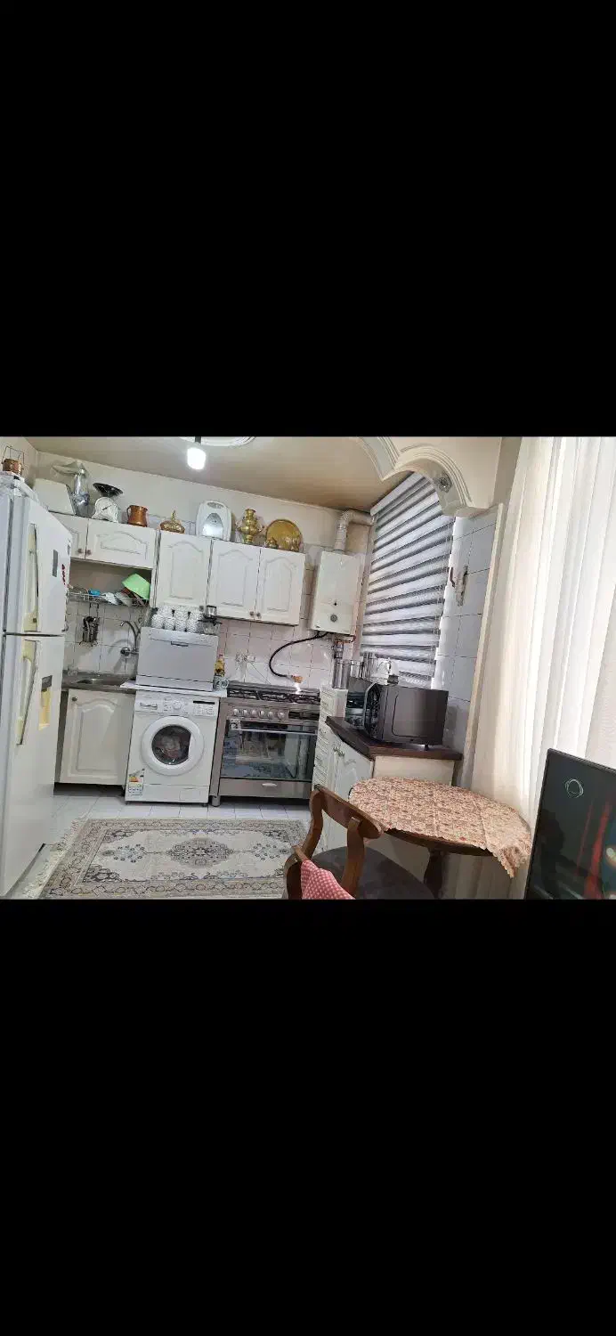 آپارتمان ۳ طبقه.طبقه دوم ۳۴متر|اجارهٔ آپارتمان|تهران, ارامنه|دیوار