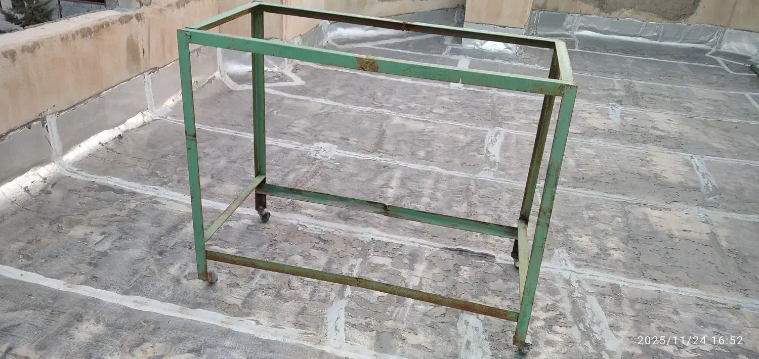 میزکار بزرگ و لوله استیل نرده|ابزارآلات|تبریز, |دیوار