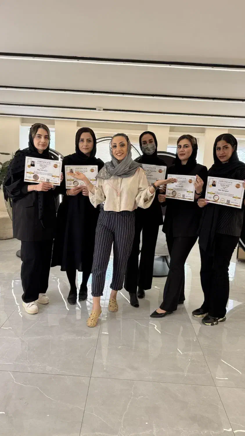 شبنم براتیان.ملکه مو.نانوکراتین. مدل فوری|خدمات آرایشگری و زیبایی|بجنورد, |دیوار