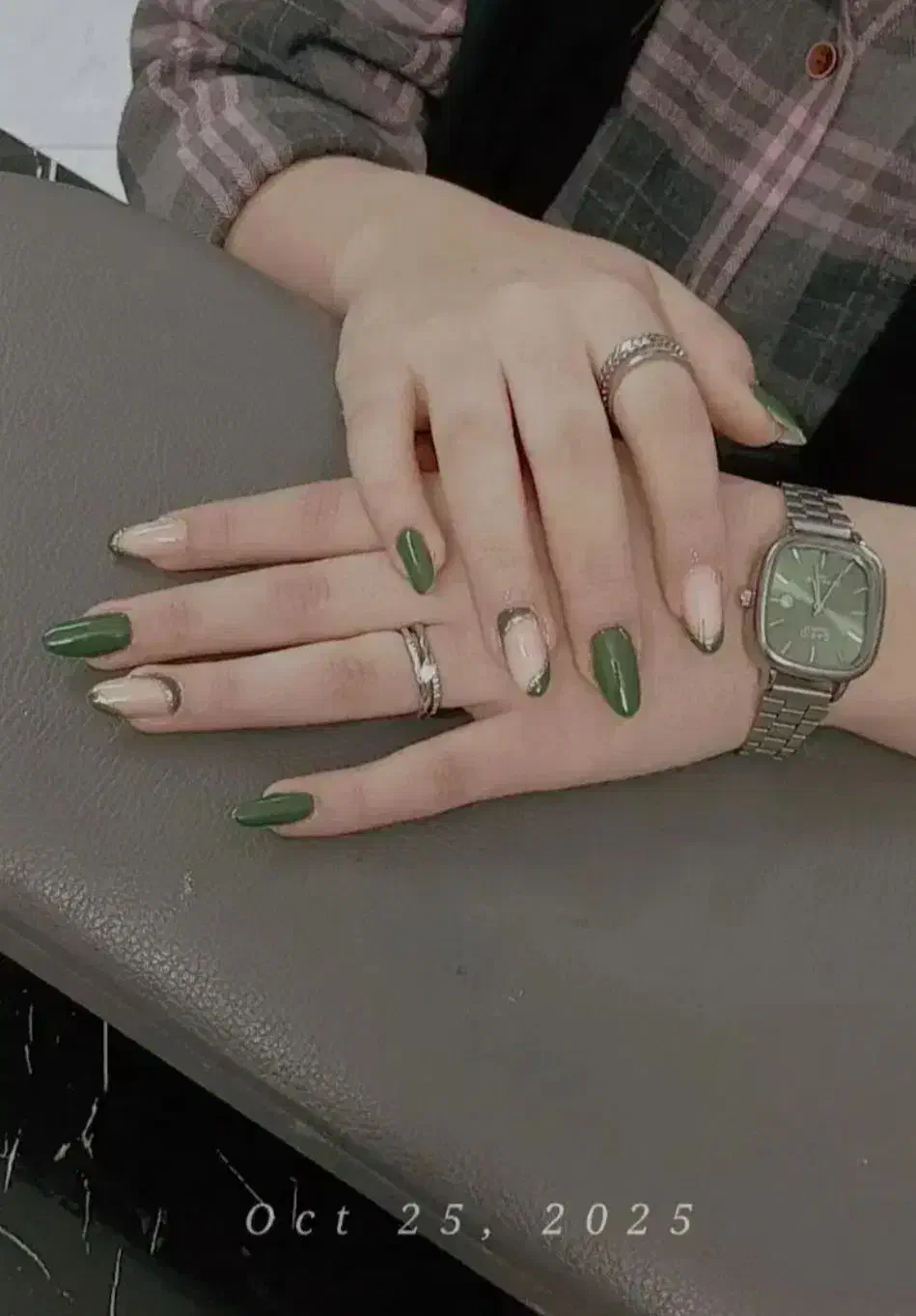 کاشت ناخن|خدمات آرایشگری و زیبایی|مشهد, دوست آباد|دیوار