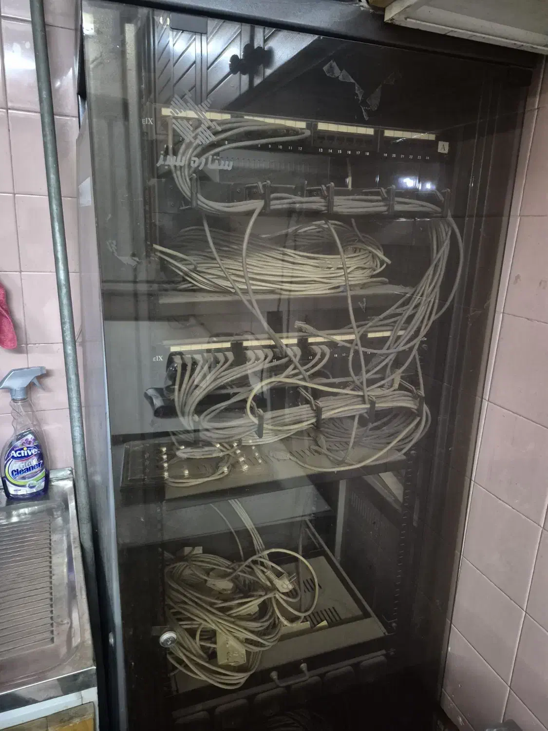 رک ایستاده|مودم و تجهیزات شبکه|شیراز, عفیفآباد|دیوار