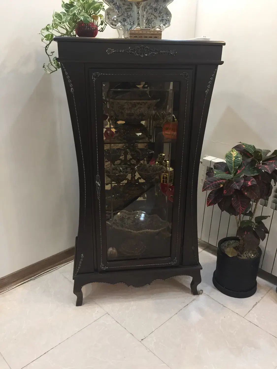 بوفه|بوفه، ویترین، کنسول|پردیس, فاز ۸|دیوار