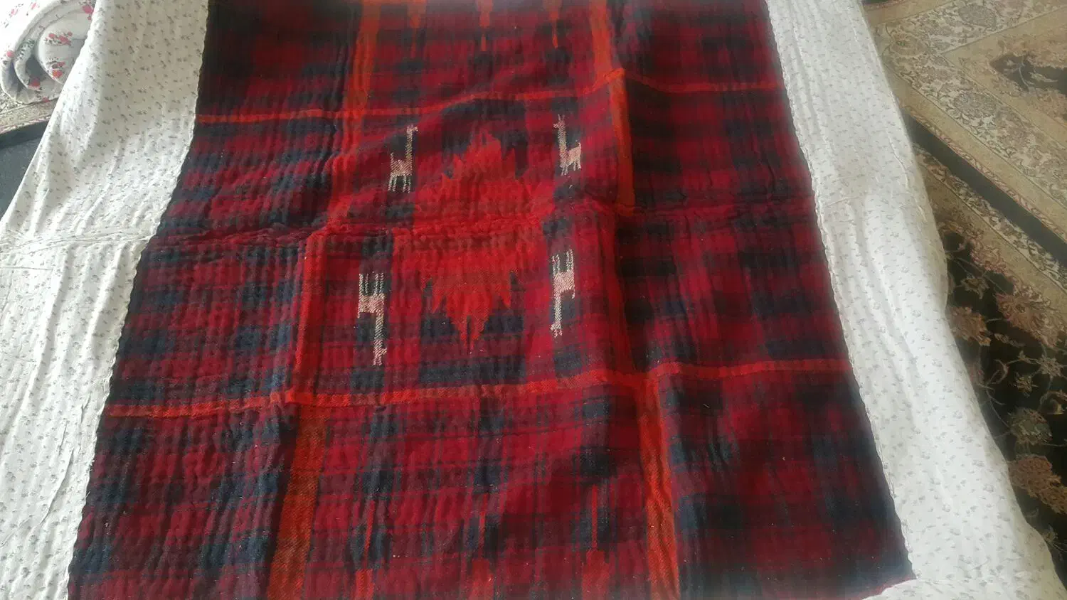 لحاف|رختخواب، بالش، پتو|کرمانشاه, |دیوار