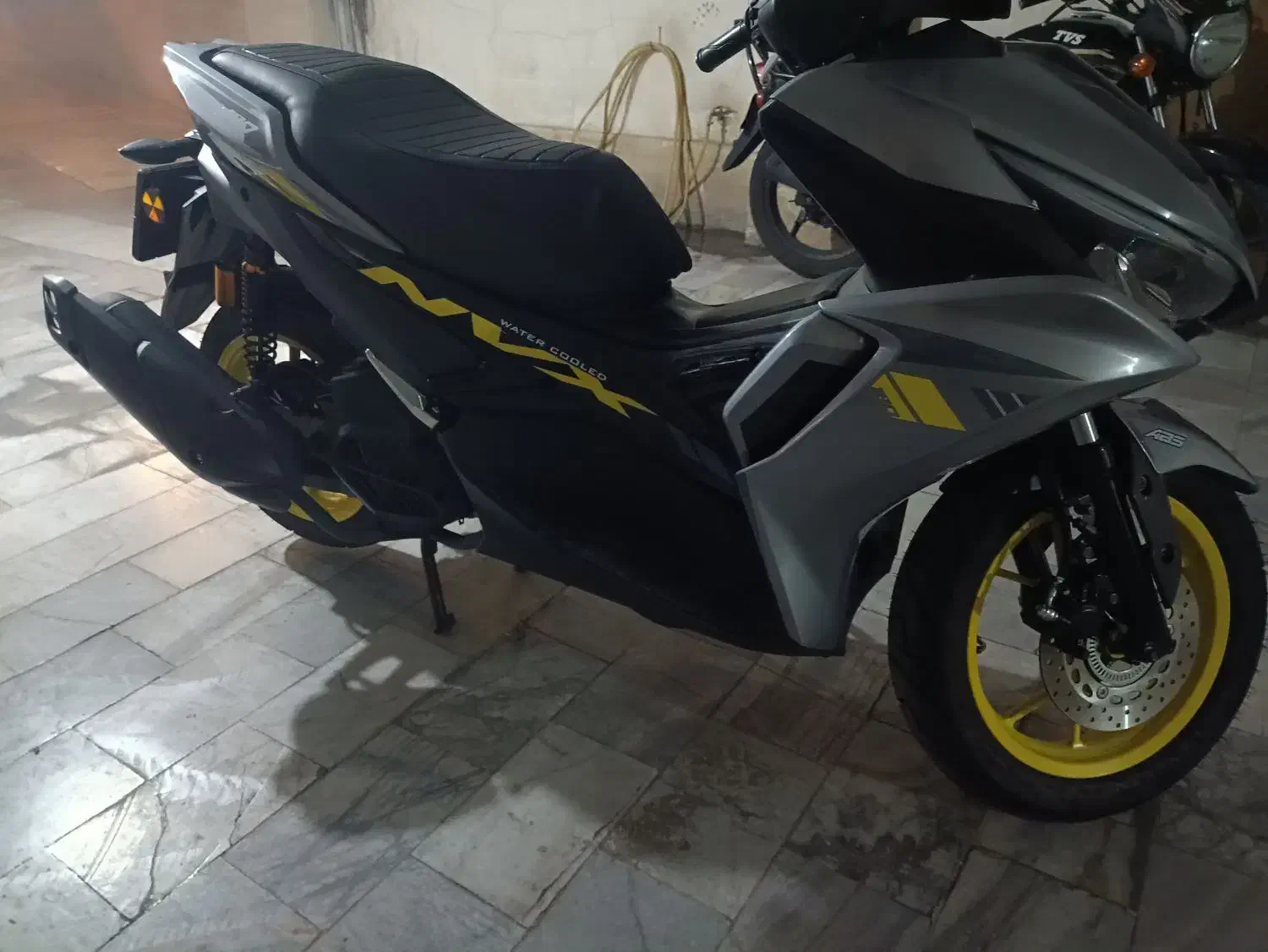 طرح آیروکس NVX180H|موتورسیکلت|تهران, نارمک جنوبی|دیوار