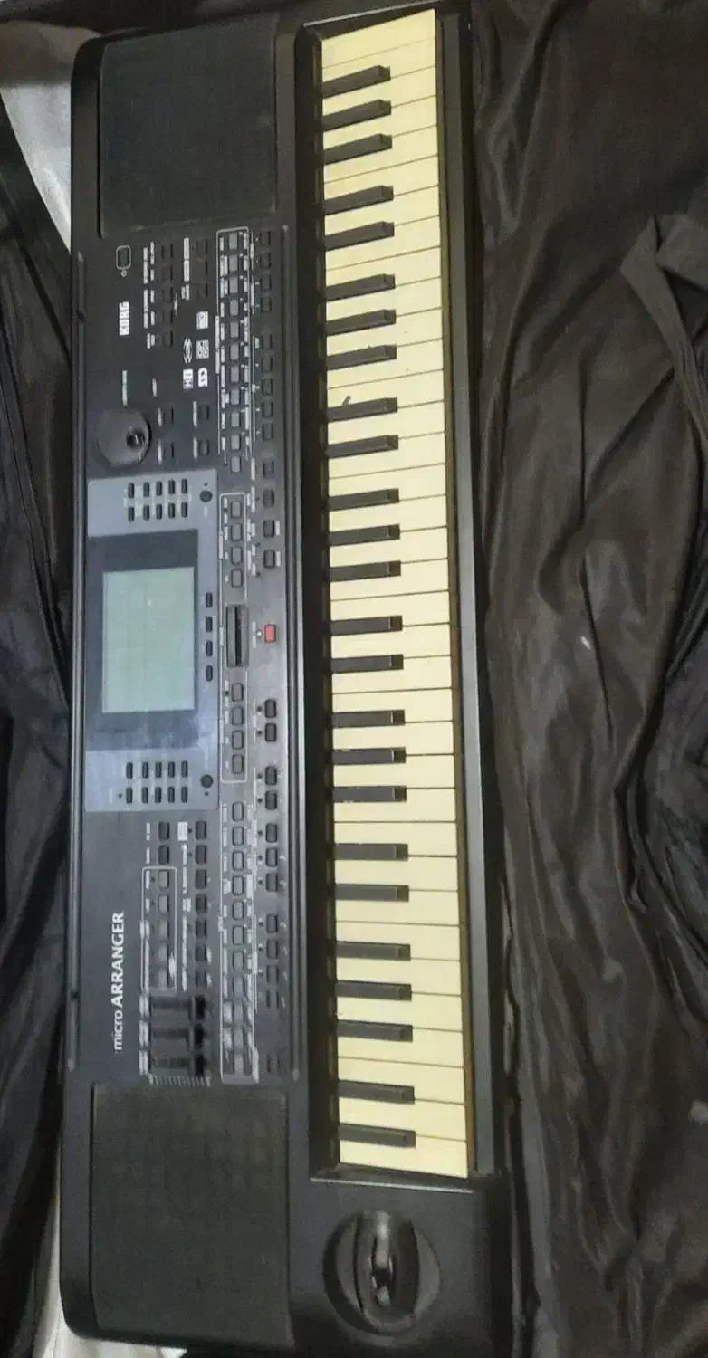 ارگ|پیانو، کیبورد، آکاردئون|قم, شاه ابراهیم|دیوار