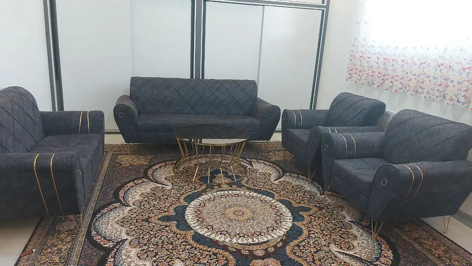 مبل ۷نفره|مبلمان خانگی و میز عسلی|فرخ‌شهر, |دیوار